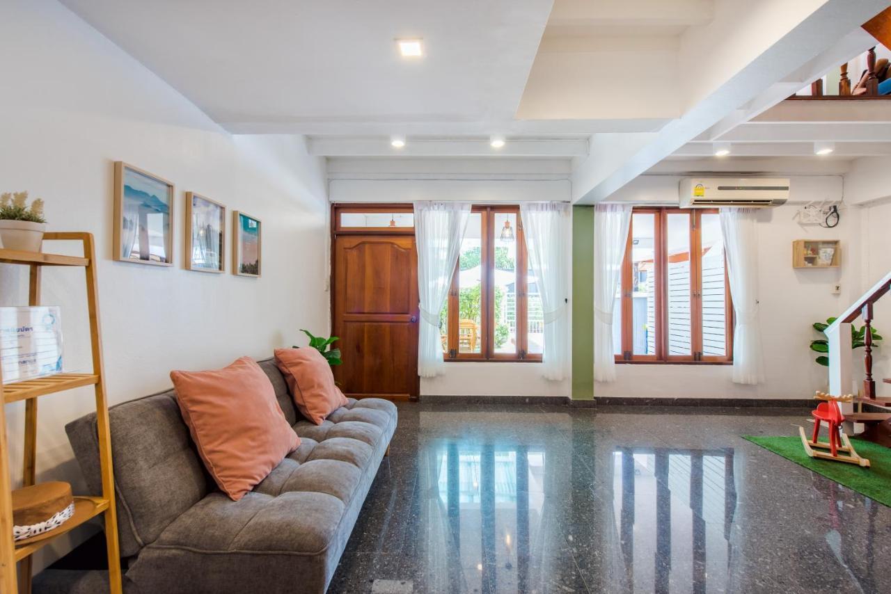 White Beach House Hua Hin 20 Second To The Beach 외부 사진