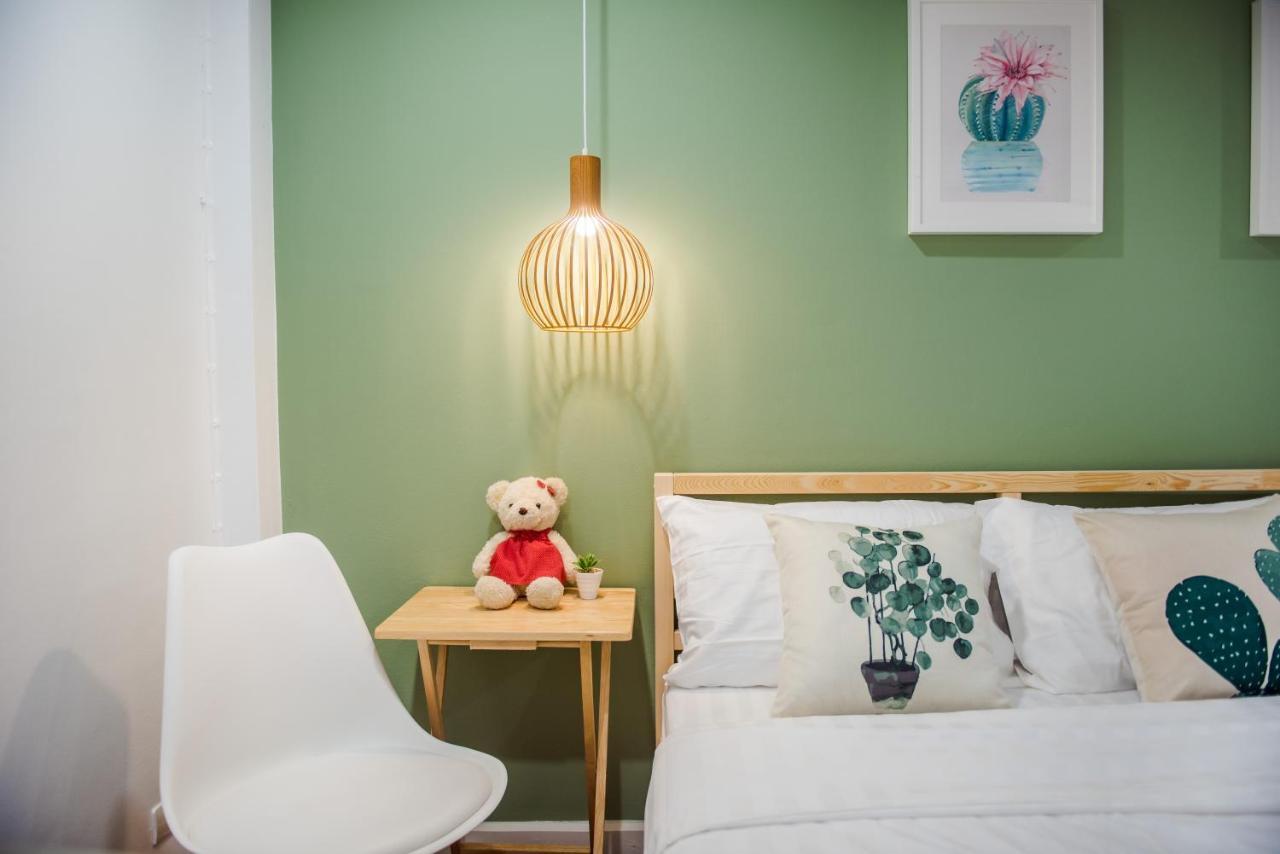 White Beach House Hua Hin 20 Second To The Beach 외부 사진