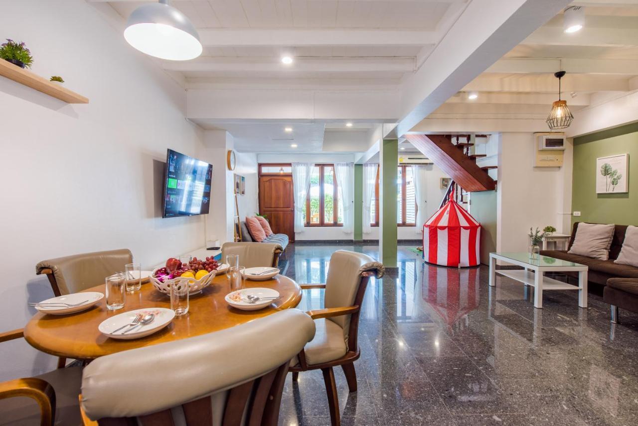 White Beach House Hua Hin 20 Second To The Beach 외부 사진