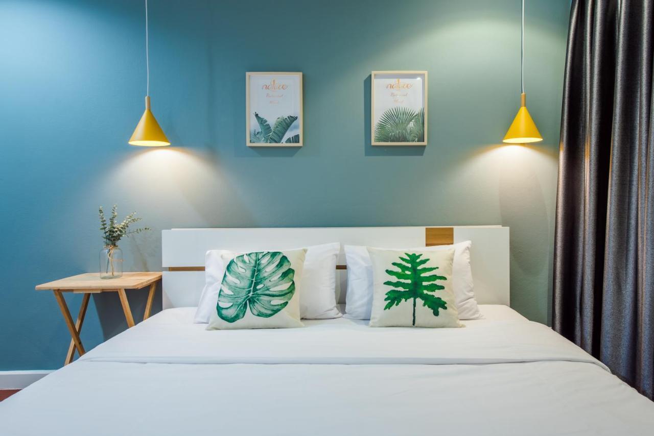 White Beach House Hua Hin 20 Second To The Beach 외부 사진