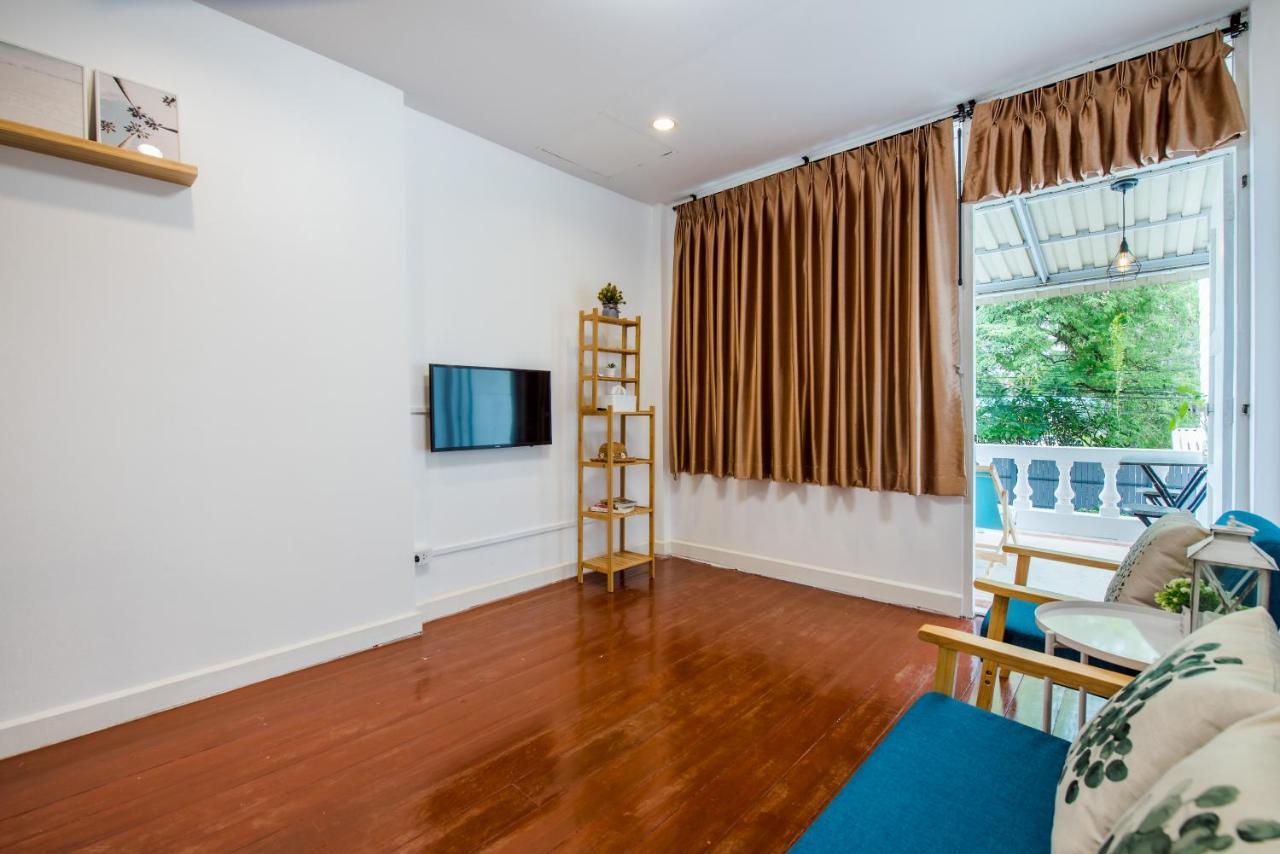 White Beach House Hua Hin 20 Second To The Beach 외부 사진